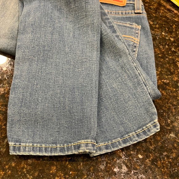 Levi’s 535 Super Skinny Jeans - Picture 11 of 15